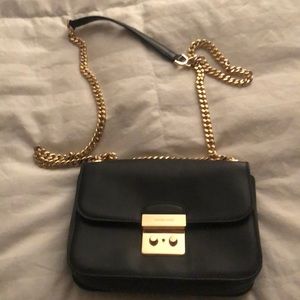 Michael Kors crossbody/shoulder chain bag